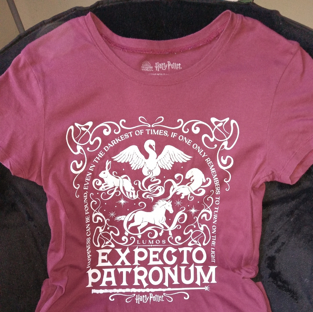 Juniors' Expecto Patronum Graphic Tee
